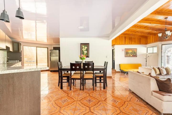 Villa Dreams Irazu Cartago Eksteriør bilde